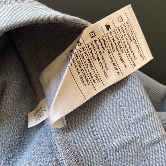 - NWT Vince. French Terry Garment Dye Short XL in Washed Highwater Blue - Picture 10 of 11